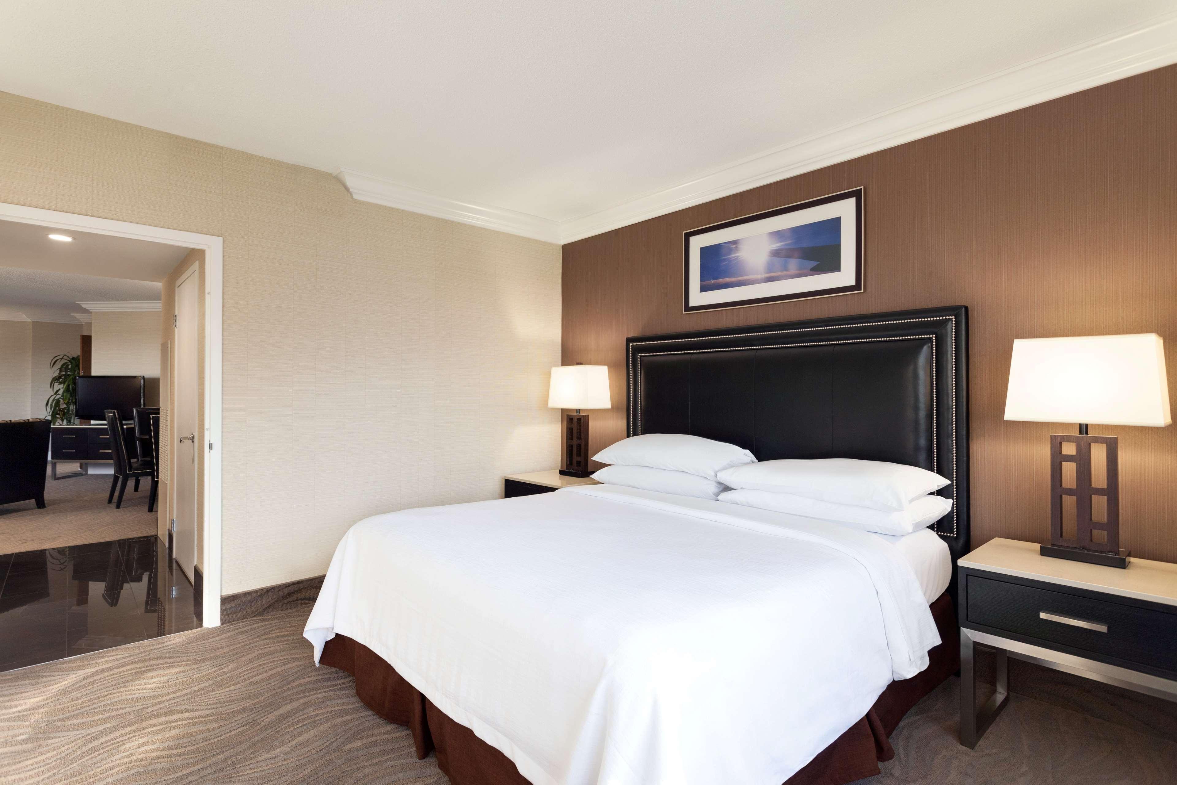 Embassy Suites By Hilton Irvine Orange County Airport Exteriör bild