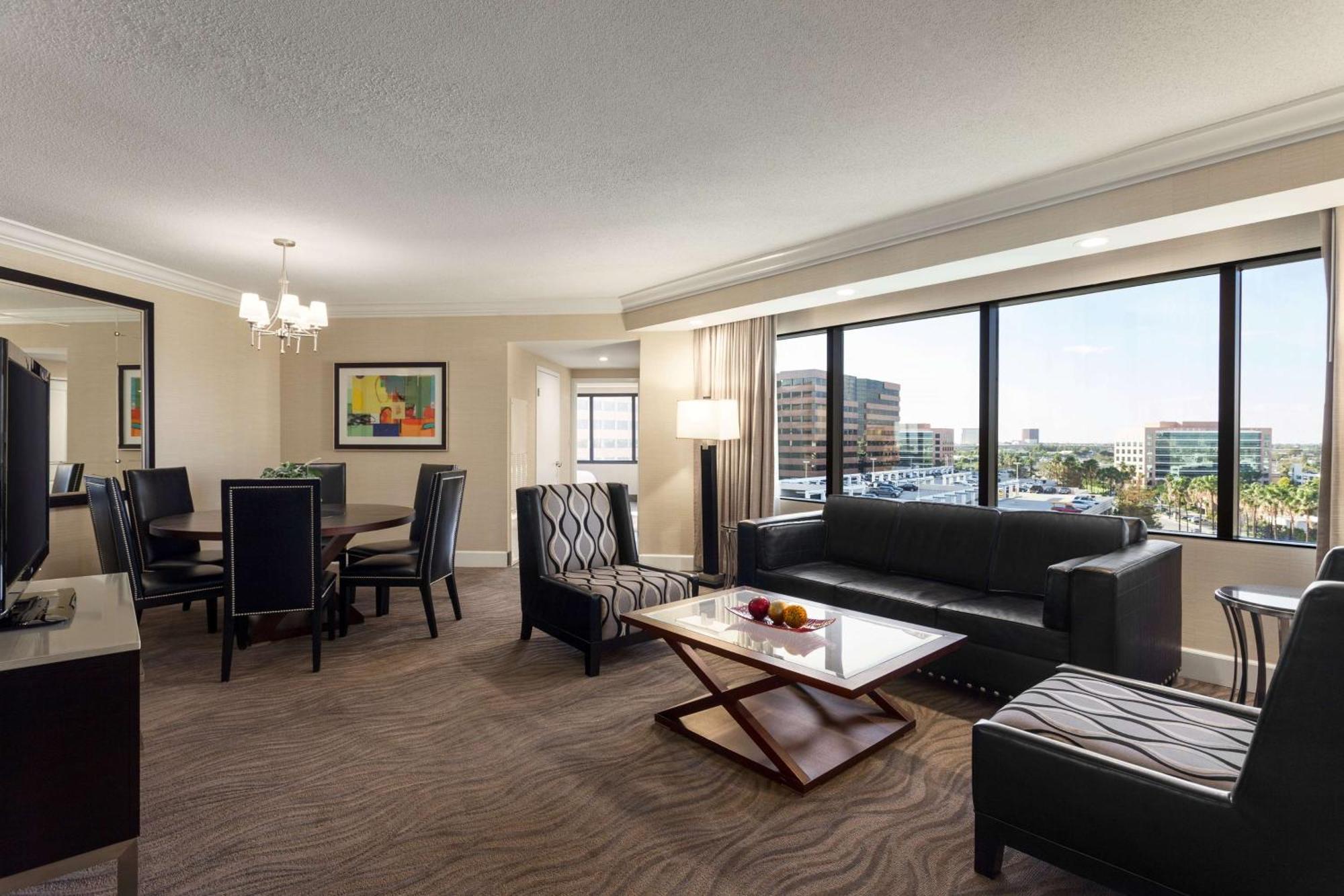 Embassy Suites By Hilton Irvine Orange County Airport Exteriör bild