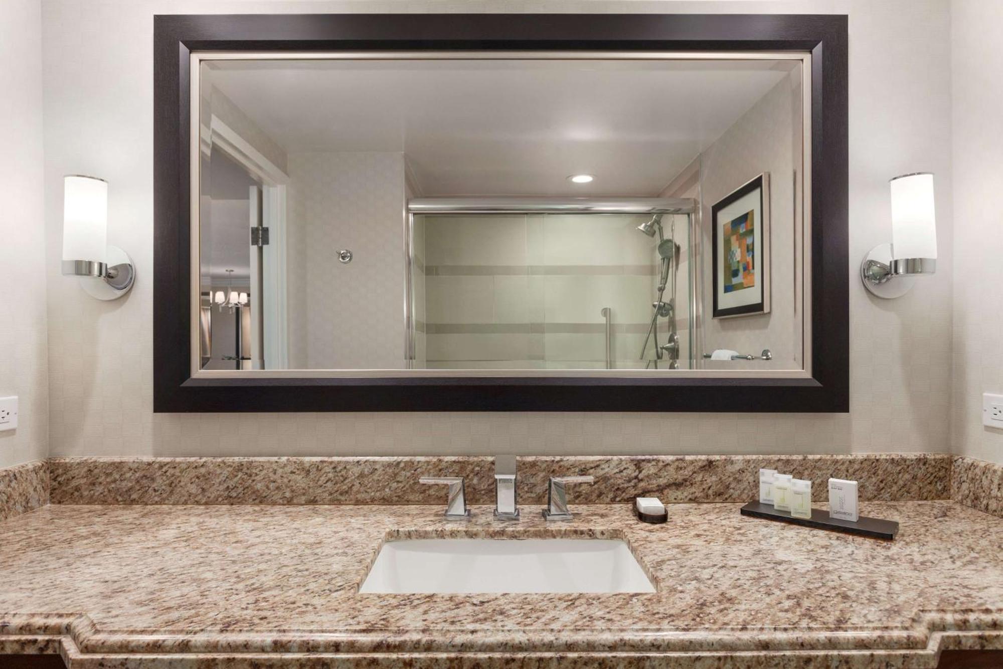 Embassy Suites By Hilton Irvine Orange County Airport Exteriör bild